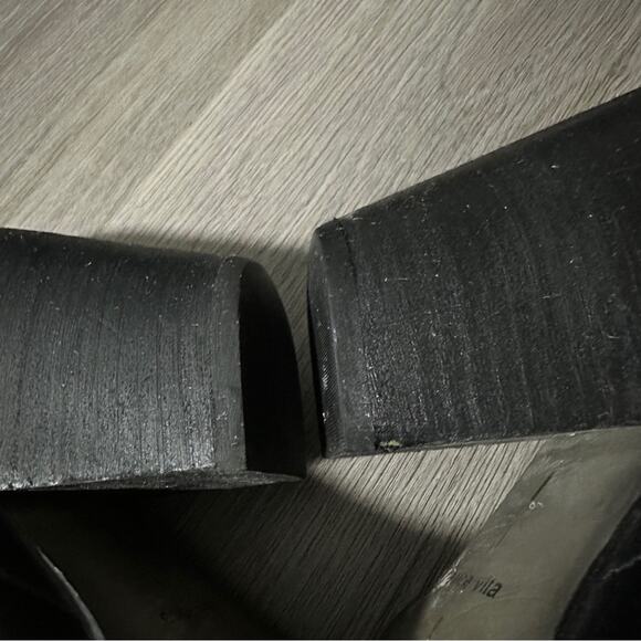 Dolce Vita DV Black Leather Side Zip Block Heeled Booties Size 9 - Picture 11 of 14